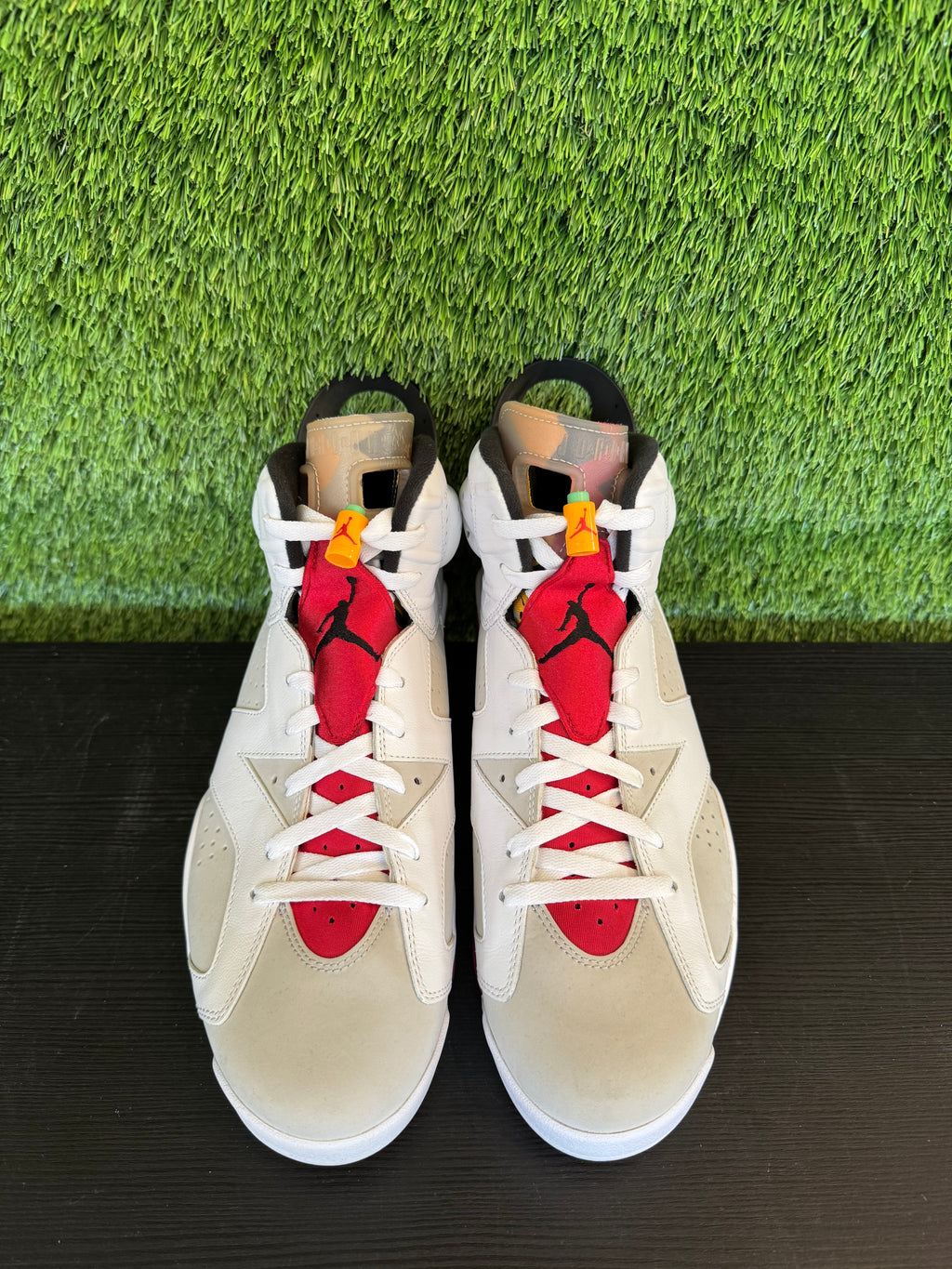 Jordan 6 Retro Hare