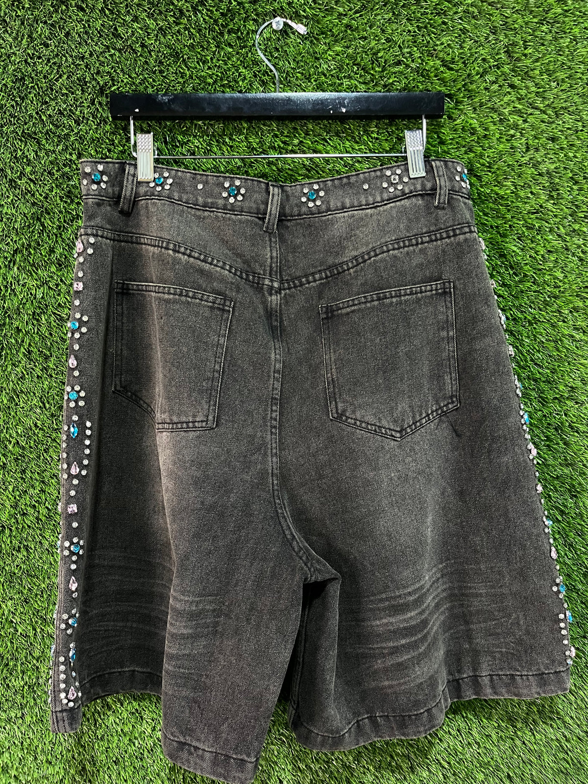 Vale Forever Black Crystal Jorts