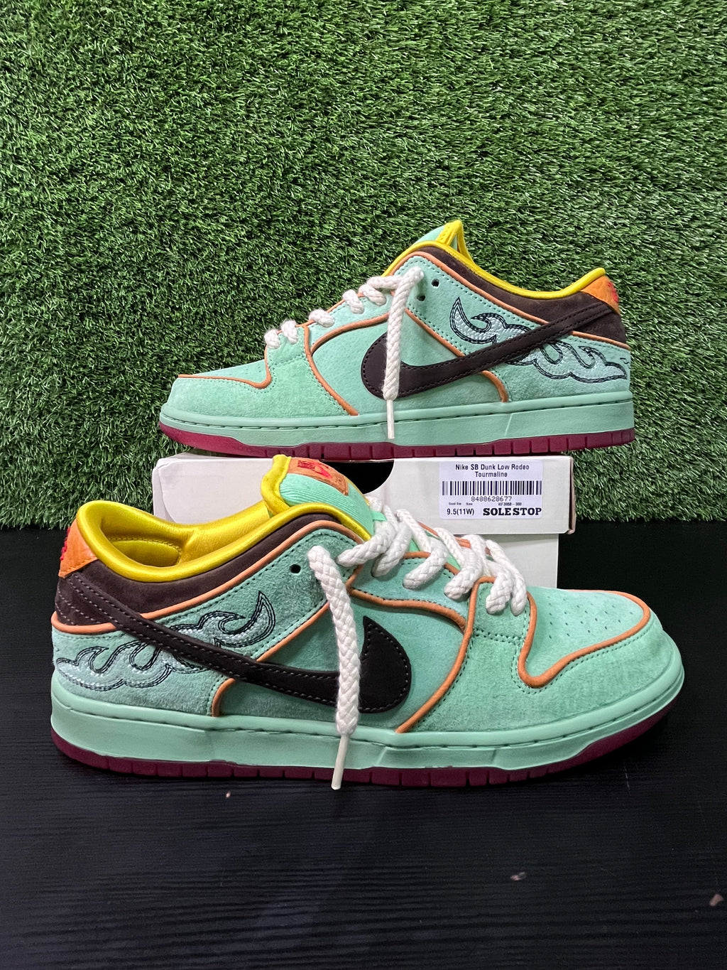 Nike SB Dunk Low Rodeo Tourmaline