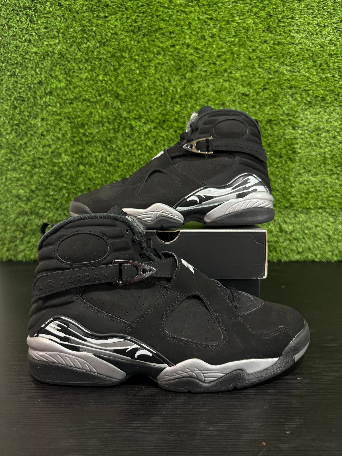 Jordan 8 Retro Chrome (2026)