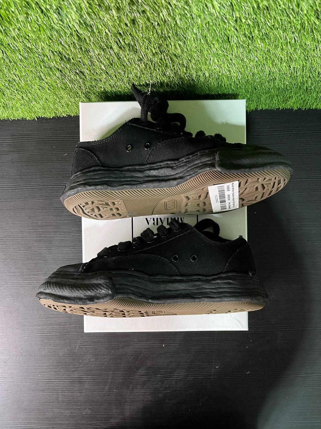 Maison Mihara Yasuhiro Wayne OG Sole Canvas Low Black
