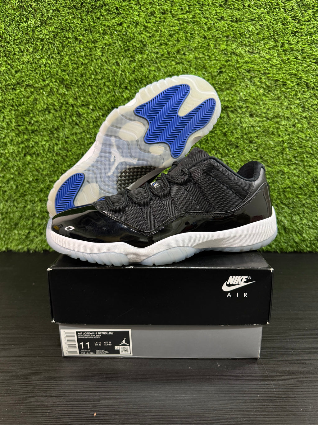 Jordan 11 Retro Low Space Jam