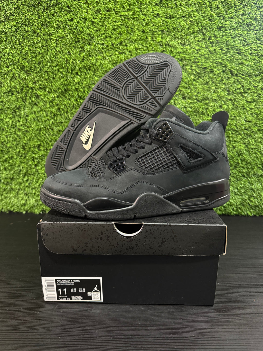 Jordan 4 Retro Black Cat (2025)