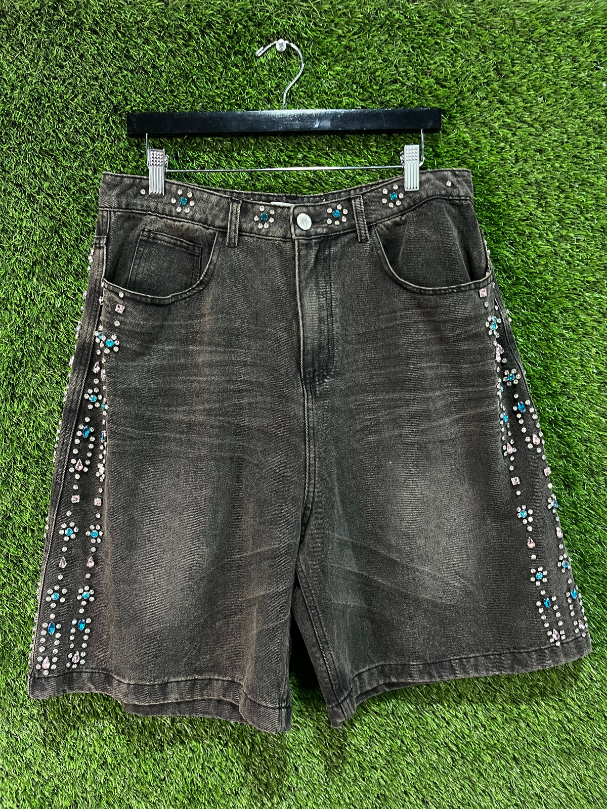 Vale Forever Black Crystal Jorts
