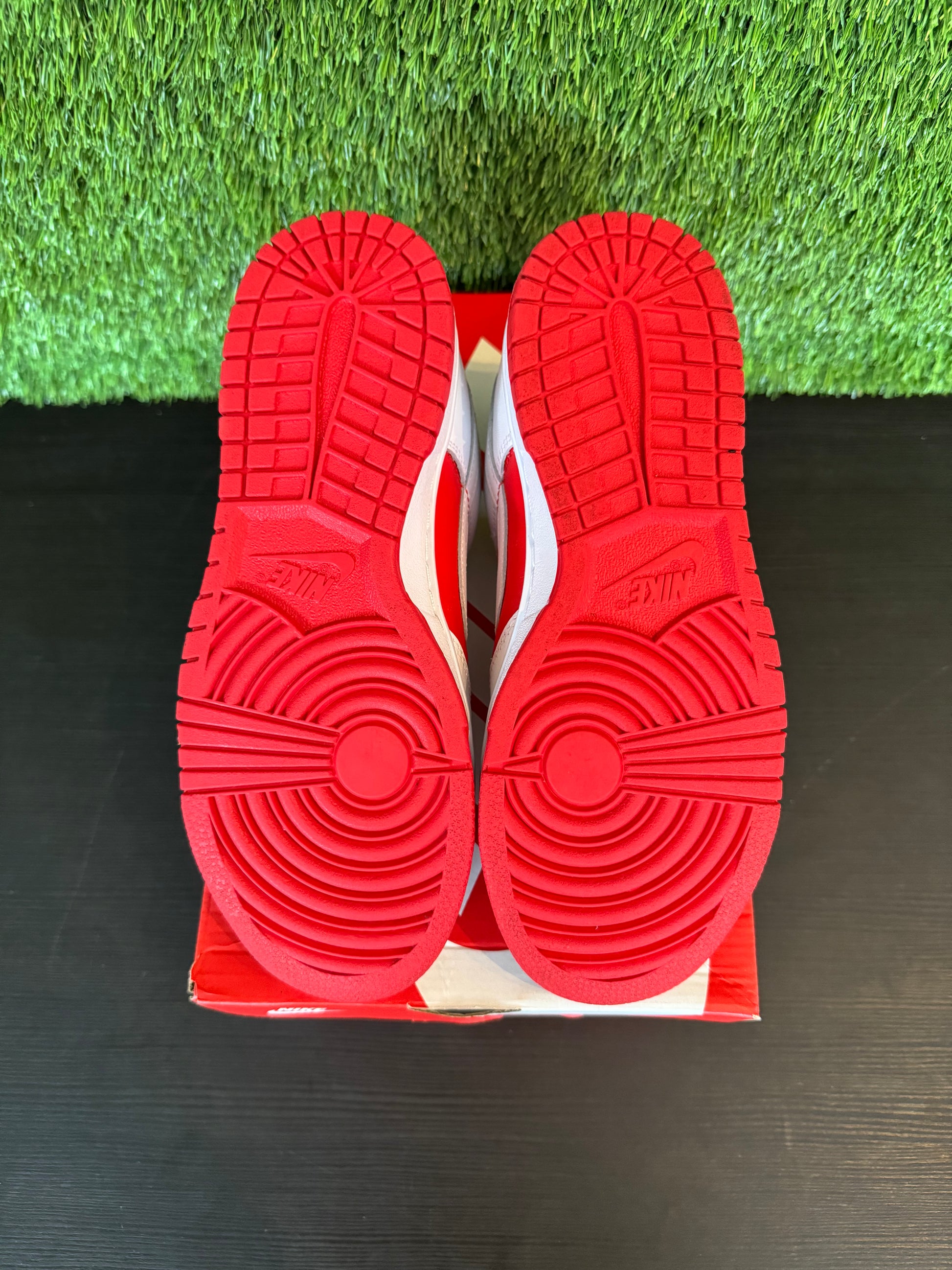 Nike Dunk Low Championship Red