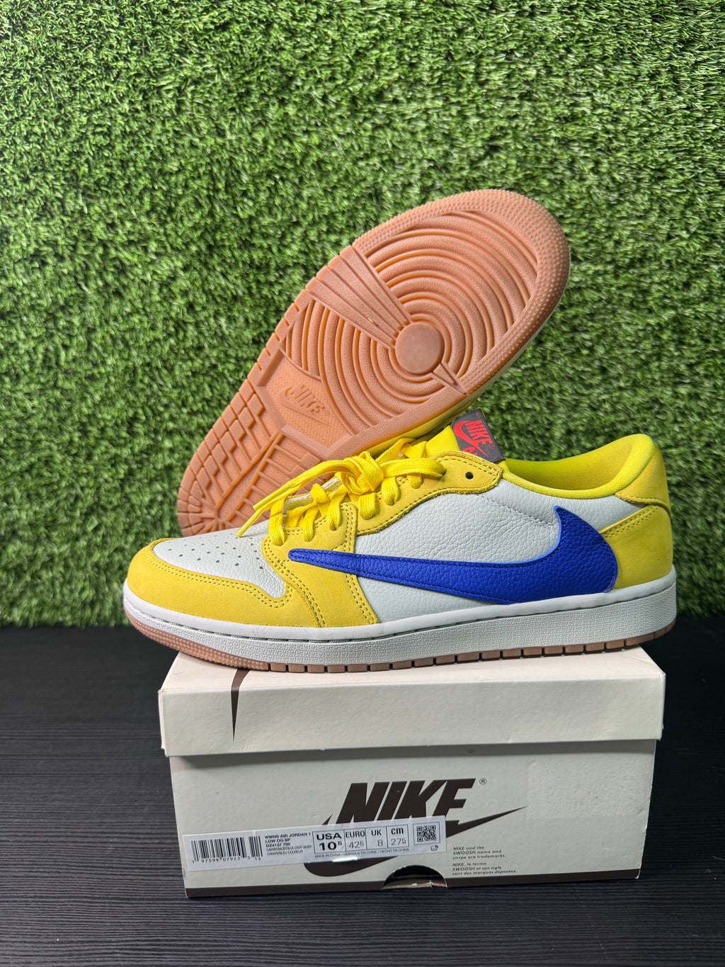 Travis Scott Jordan 1 Low Canary