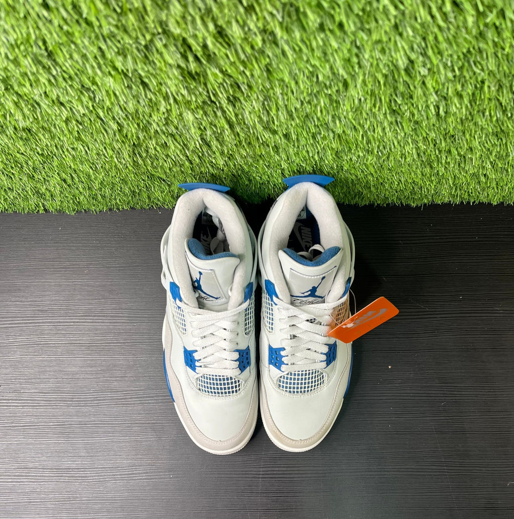 Jordan 4 Retro Military Blue (2024)