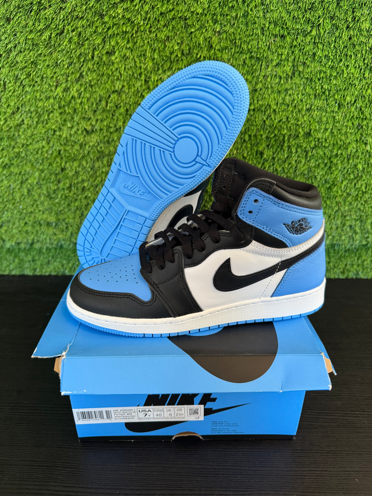 Jordan 1 Retro High OG UNC Toe (GS)