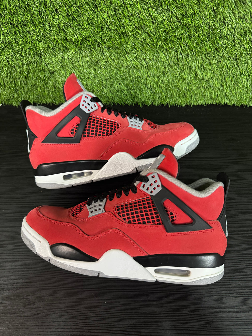 Jordan 4 Retro Toro Bravo (2026)