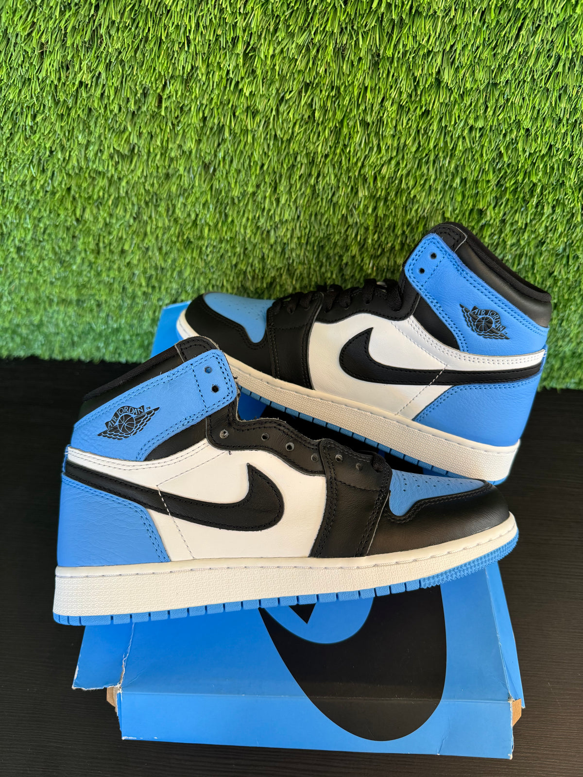 Jordan 1 Retro High OG UNC Toe (GS)