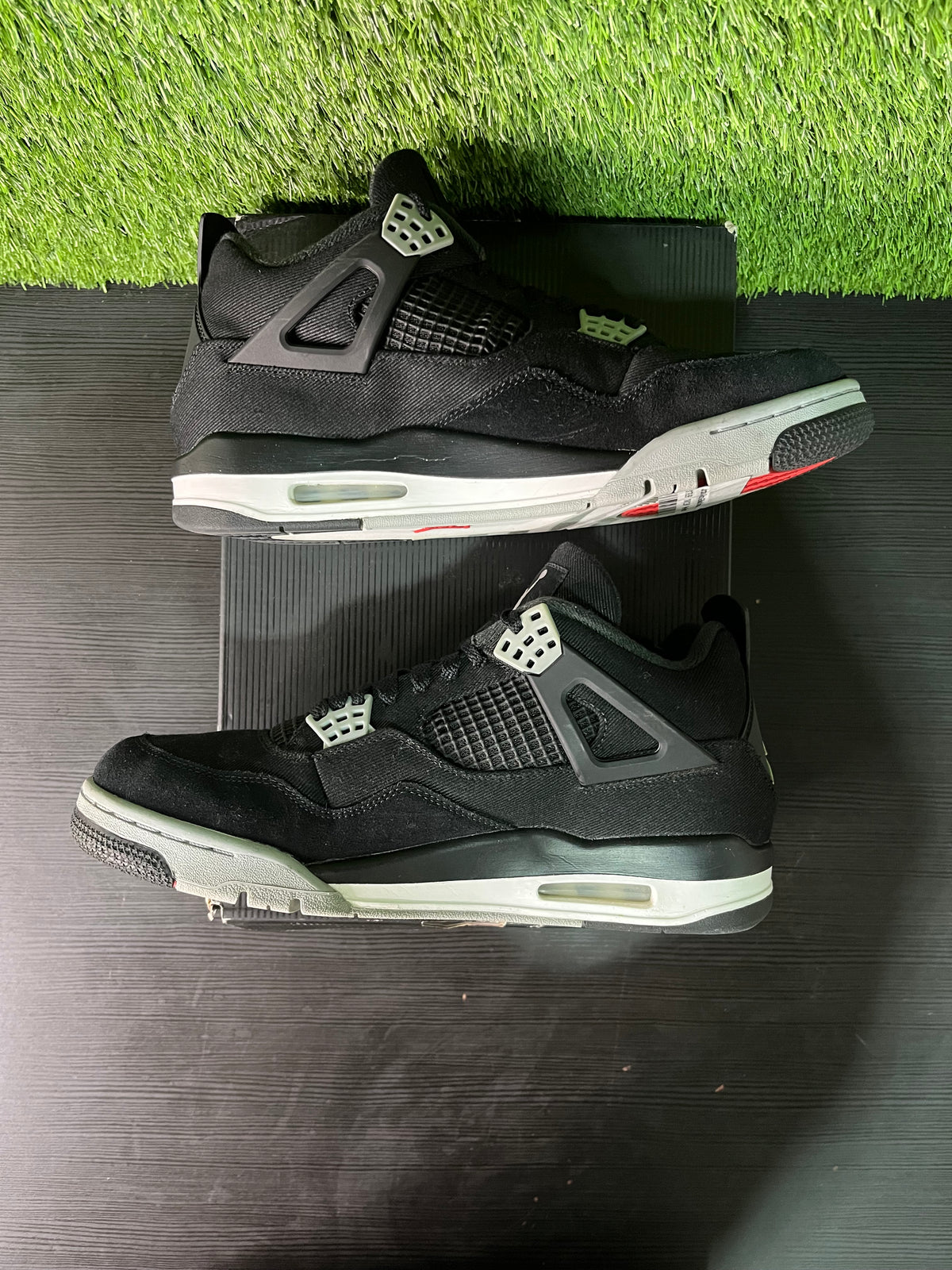 Jordan 4 Retro SE Black Canvas