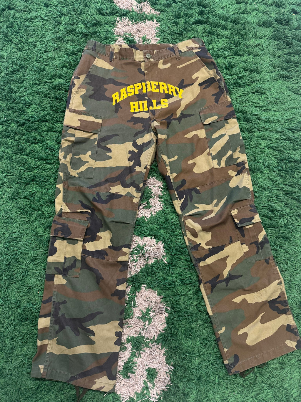 GV Gallery Raspberry Hills Camo Cargo Pants Green