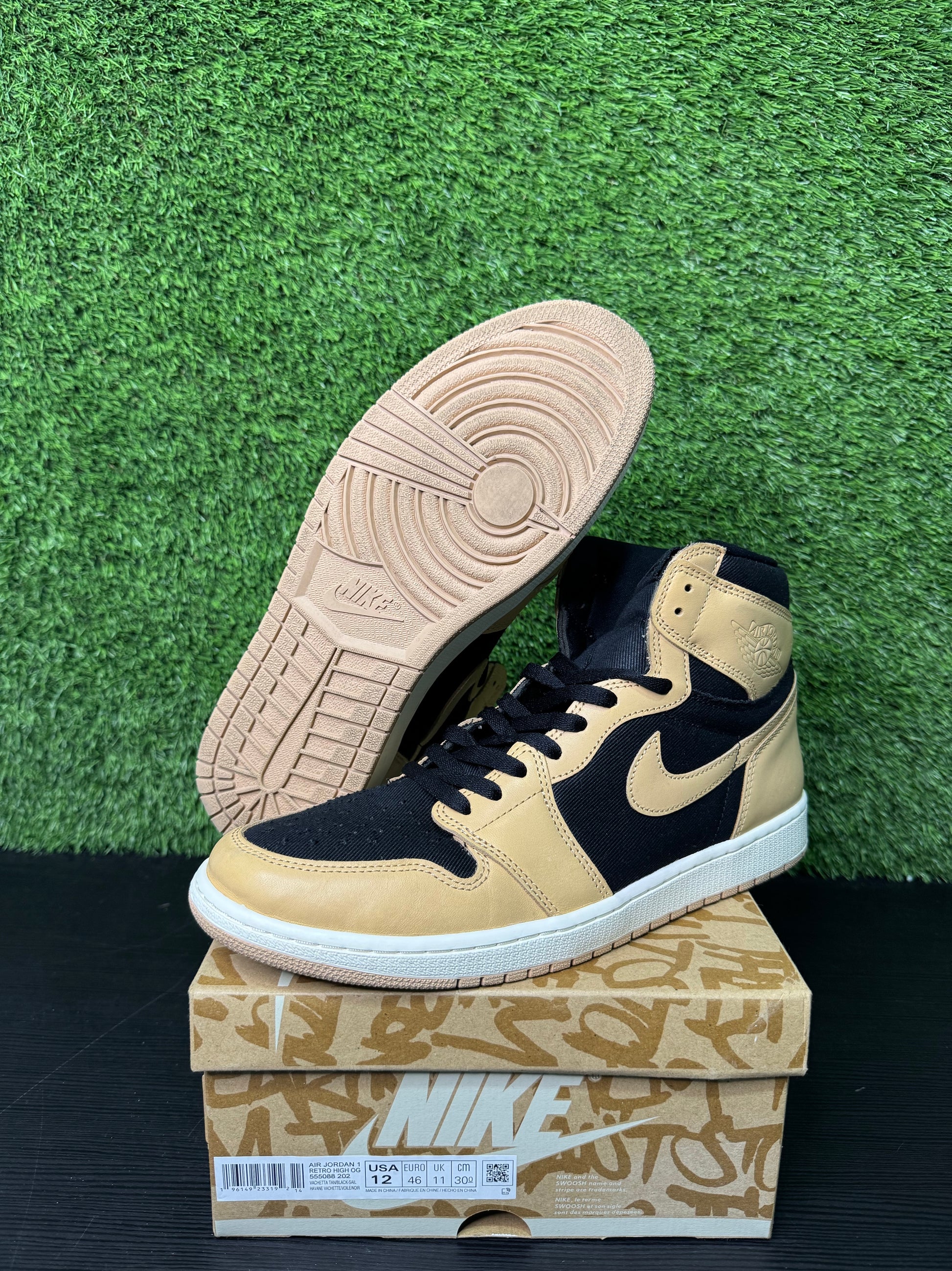 Jordan 1 Retro High OG Heirloom