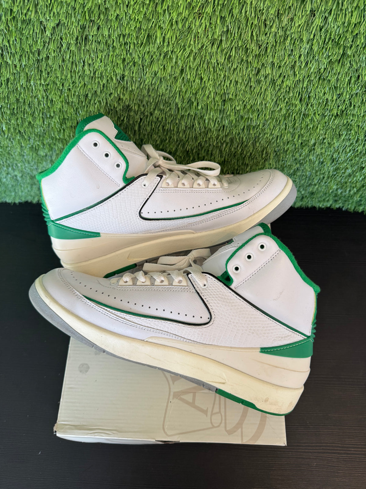 Jordan 2 Retro Lucky Green