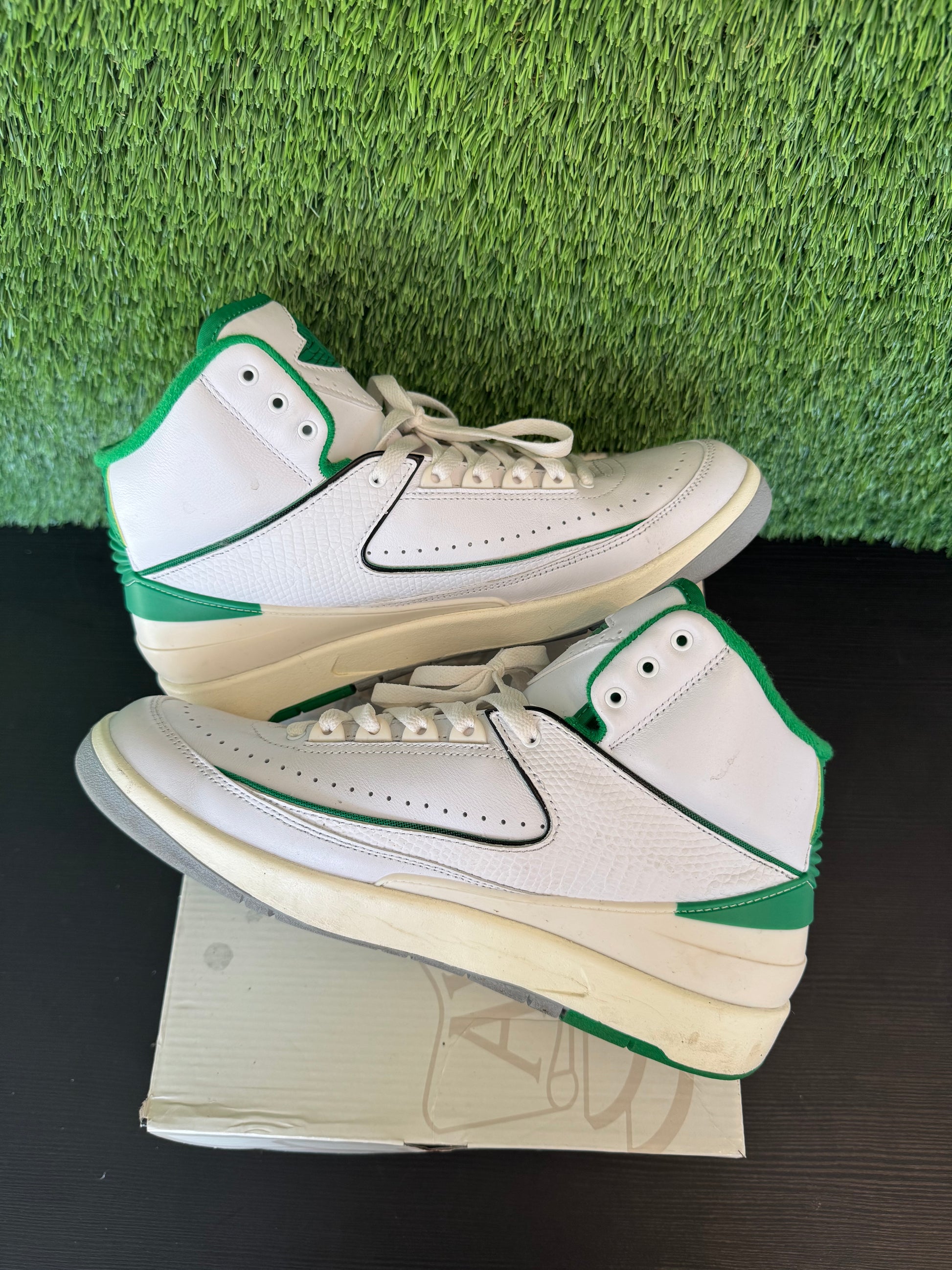 Jordan 2 Retro Lucky Green