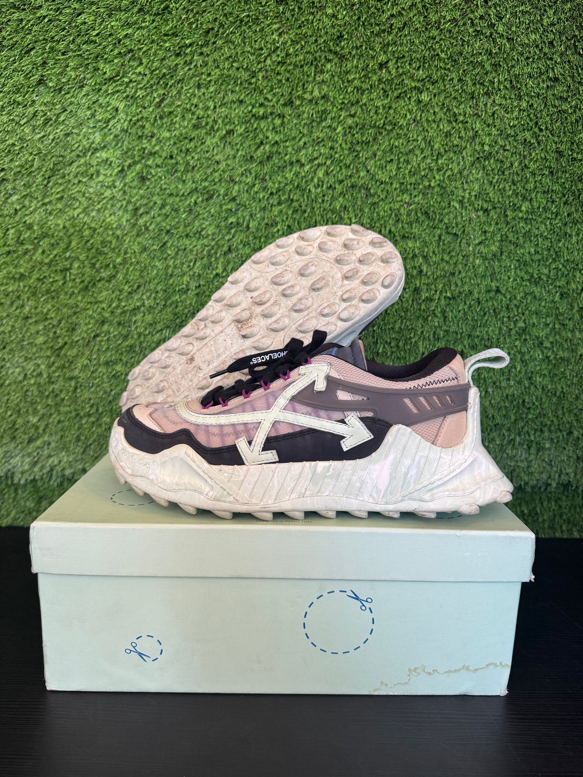 Off-White Odsy Black Tint