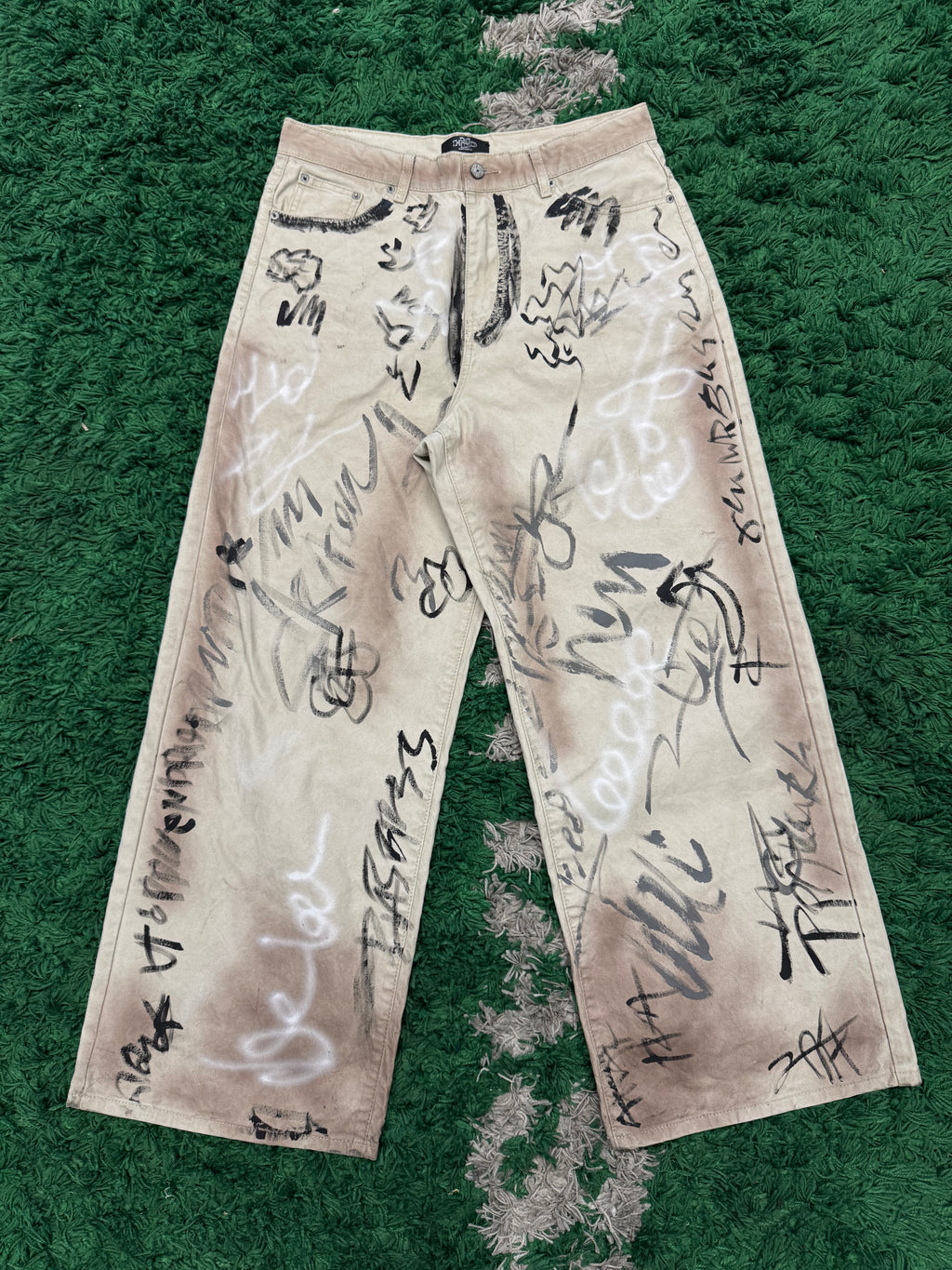 HMDD Graffiti Print Denim Pants Beige