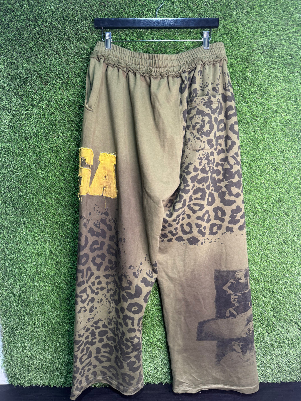 Vale forever safari sweatpants