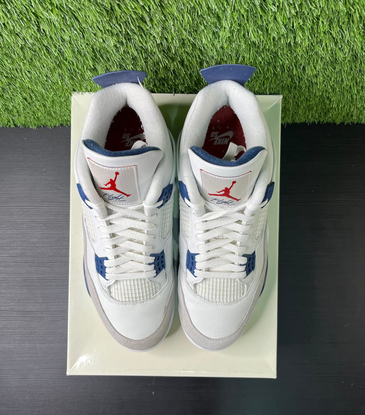 Jordan 4 Retro SB Navy