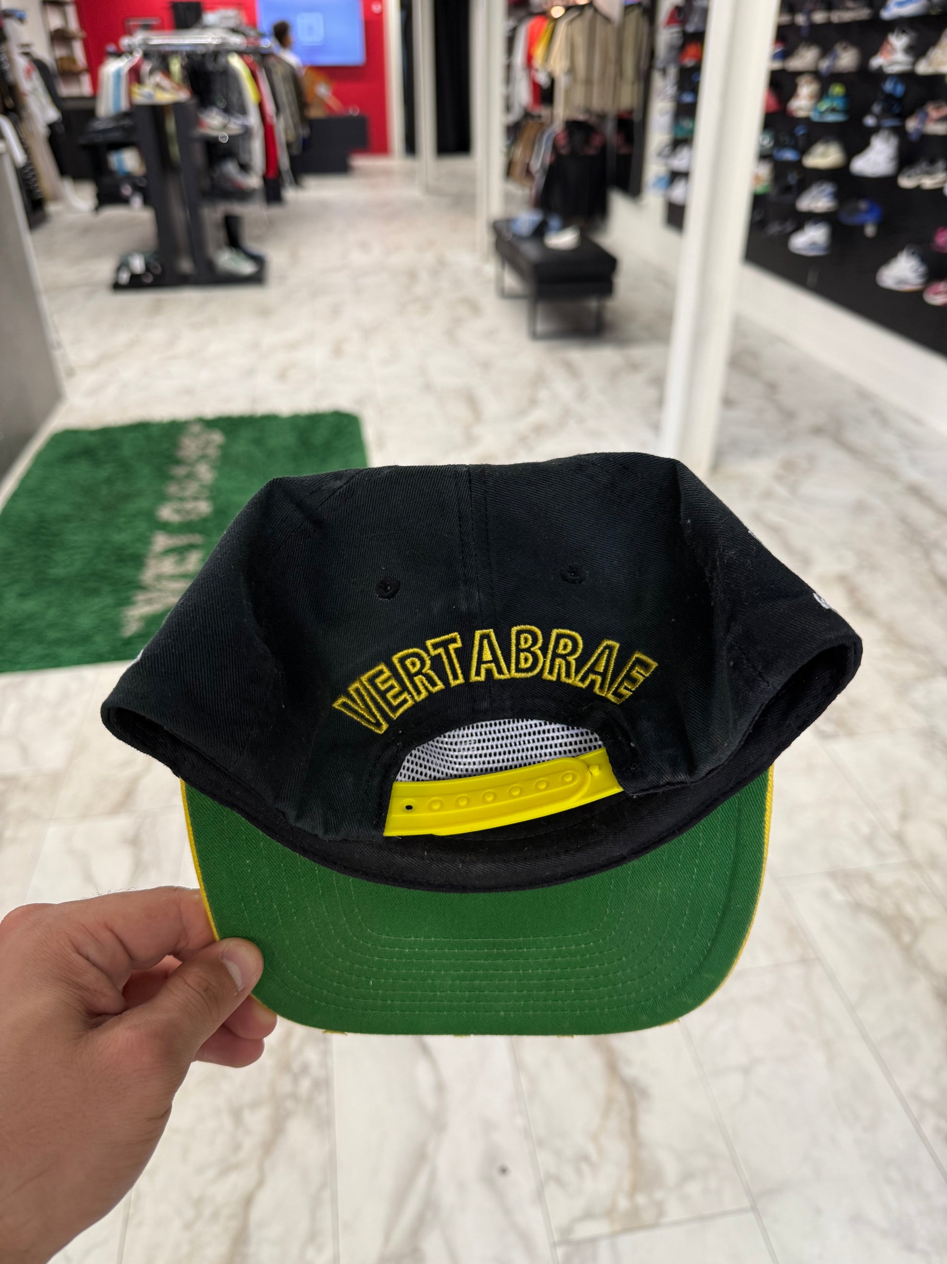 Vertabrae Snapback Black/Yellow