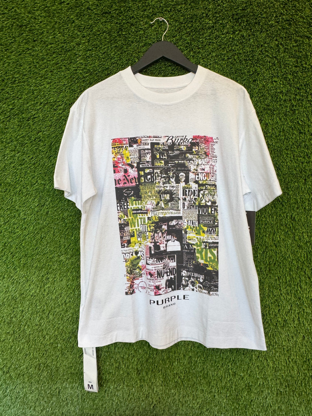 Textured graphic tee