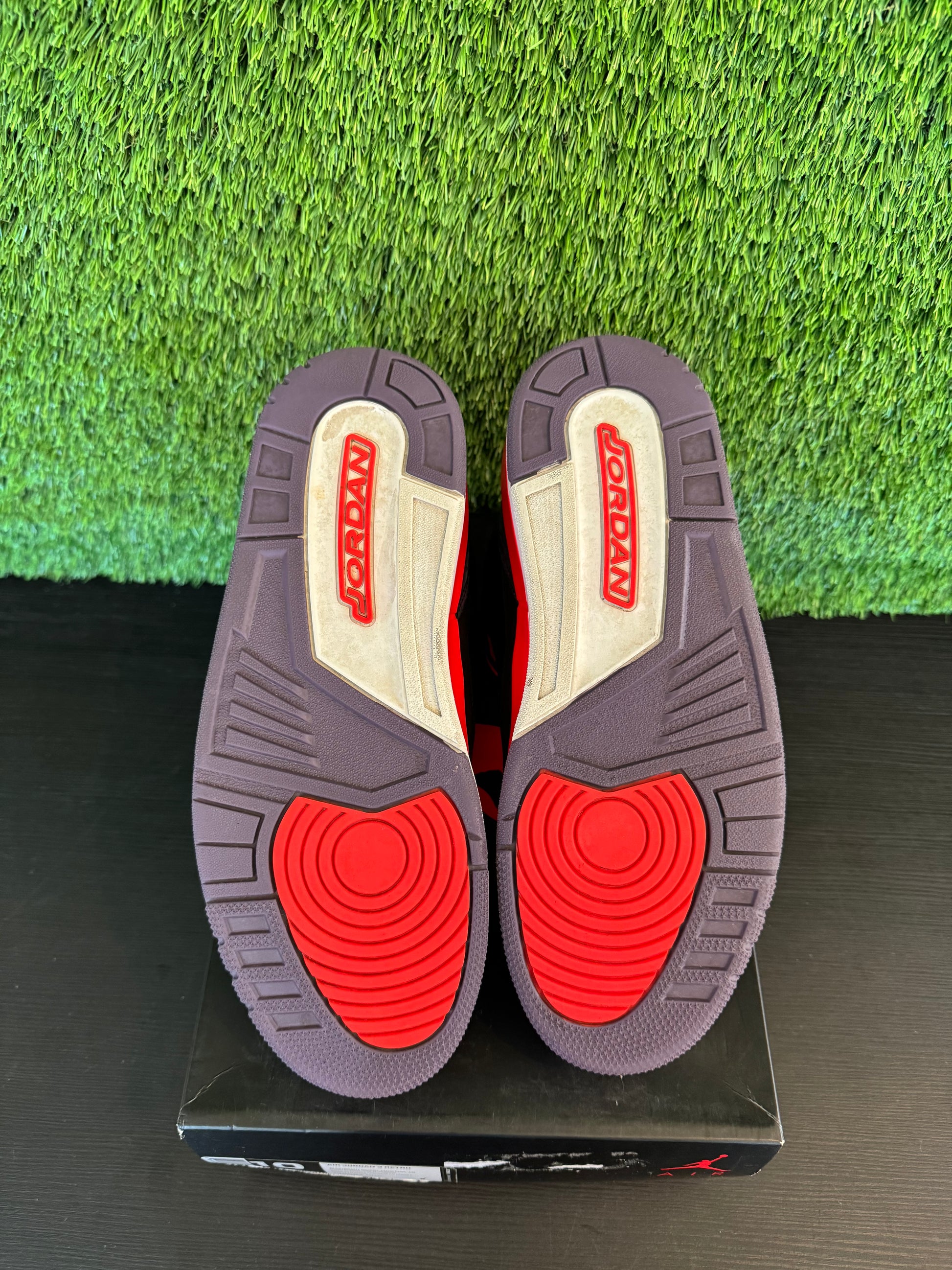 Jordan 3 Retro Crimson