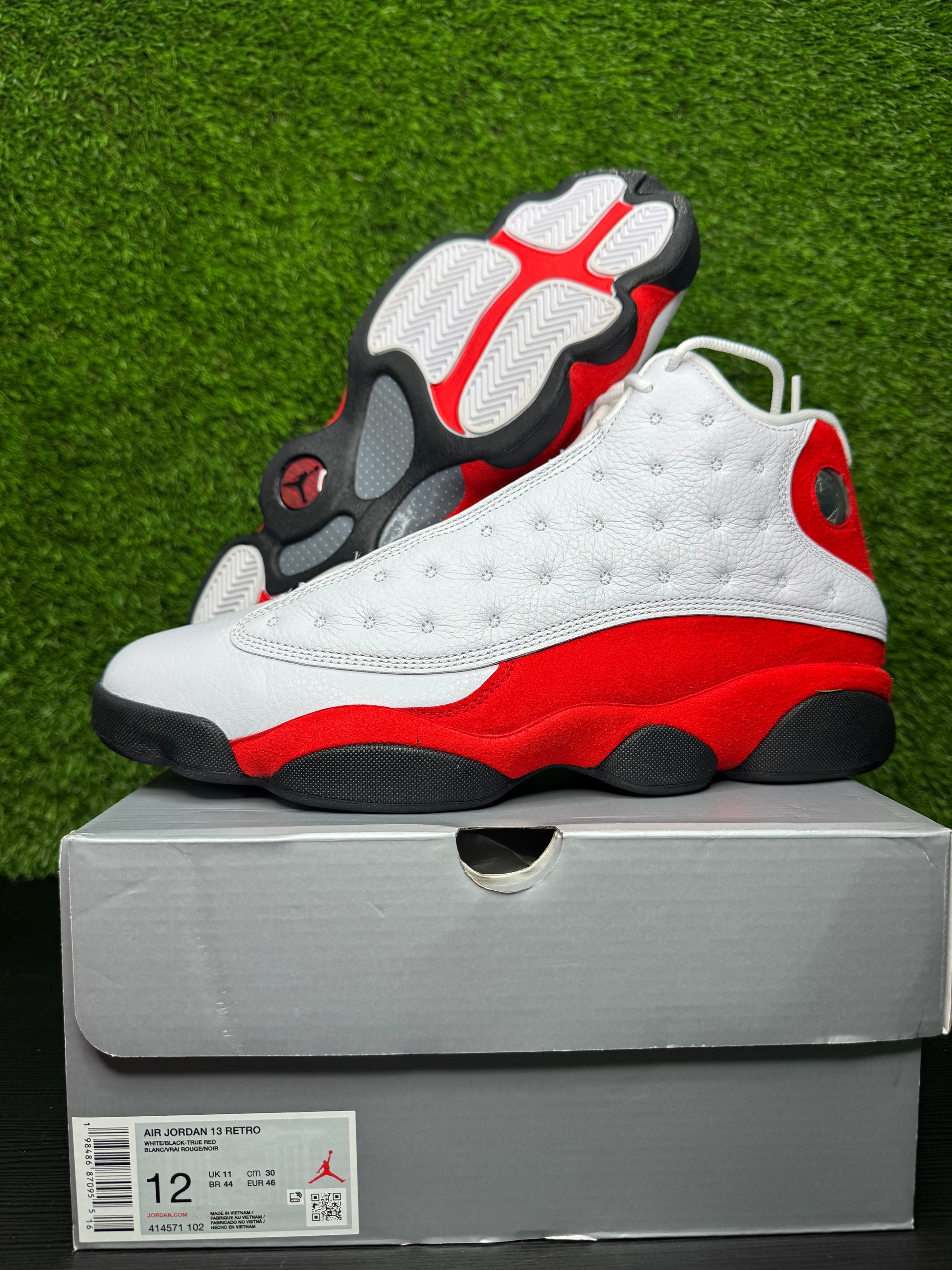 Jordan Retro 13 Cherry