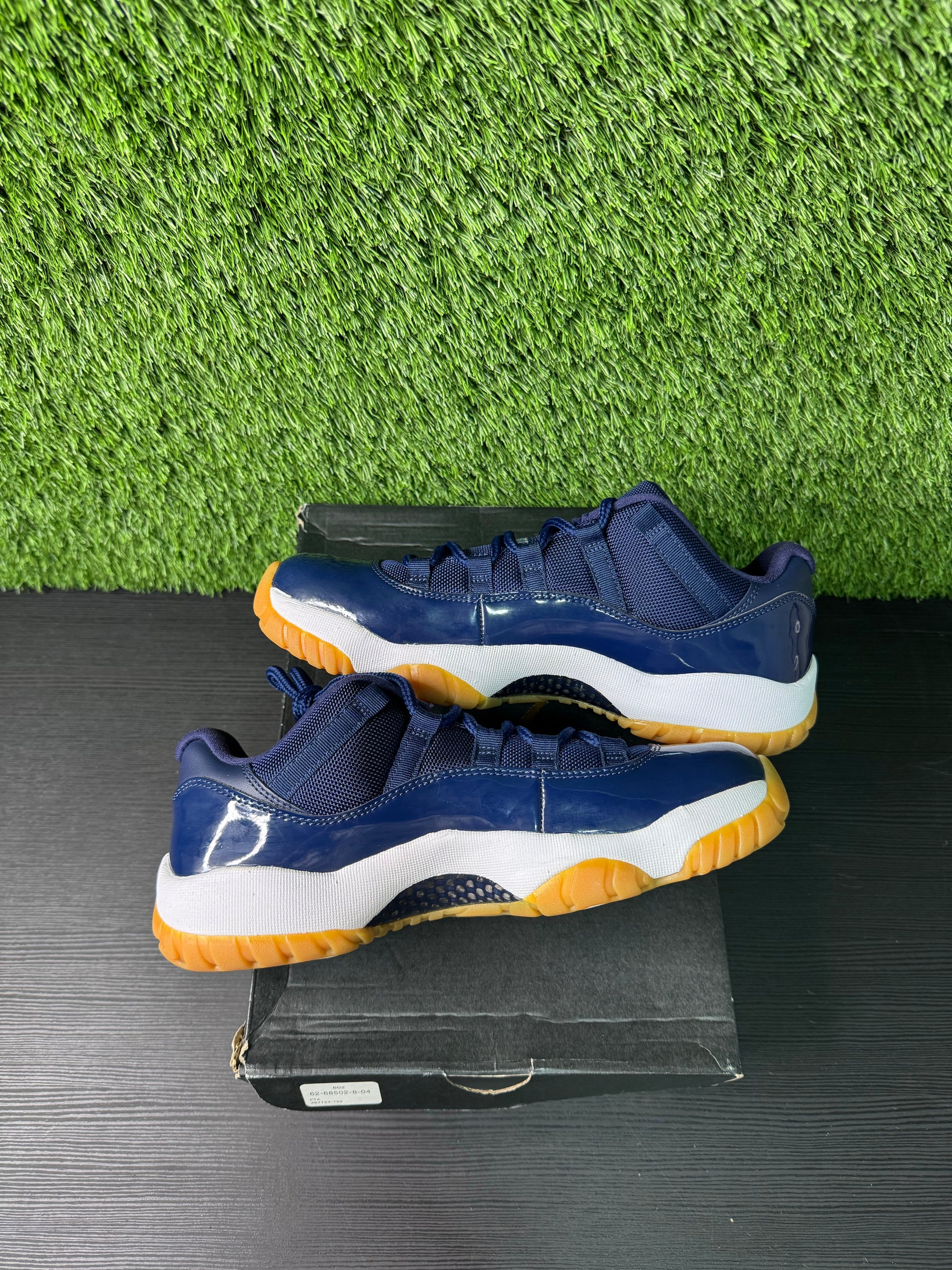 Jordan 11 Retro Low Midnight Navy