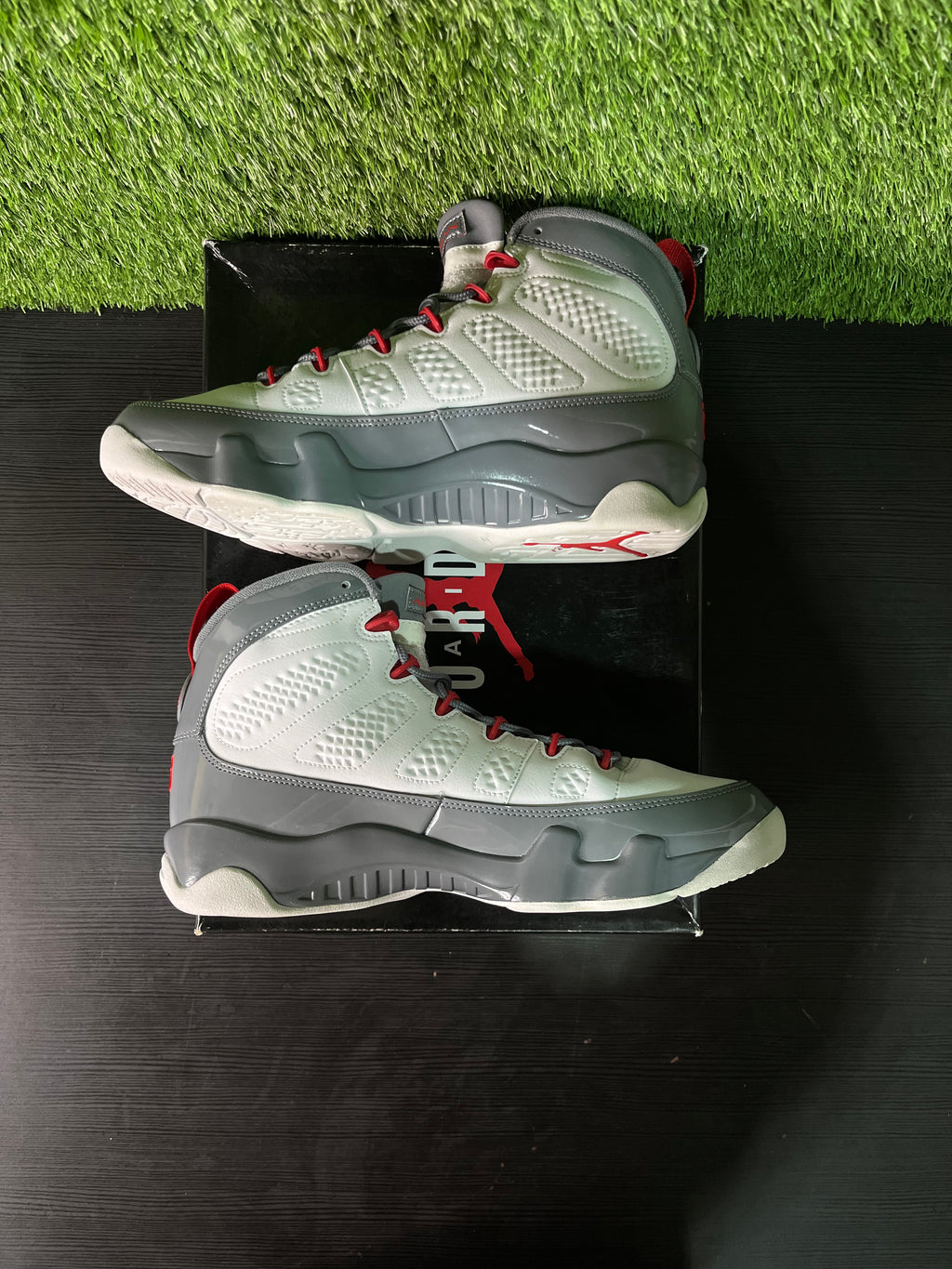 Jrdan 9 retro fire red