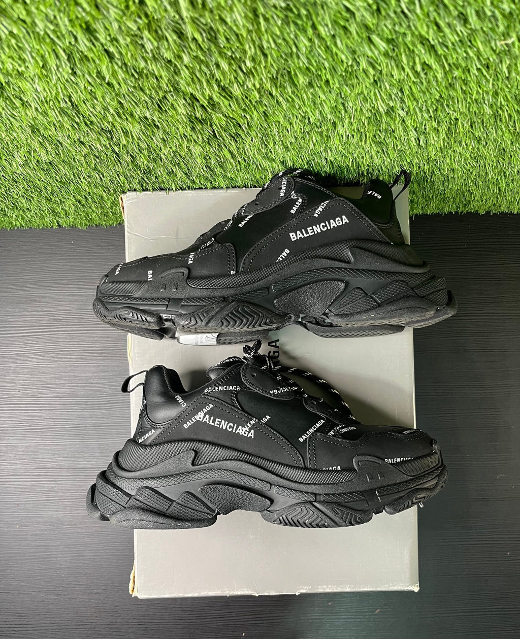 Balenciaga triple s sneaker all over logo