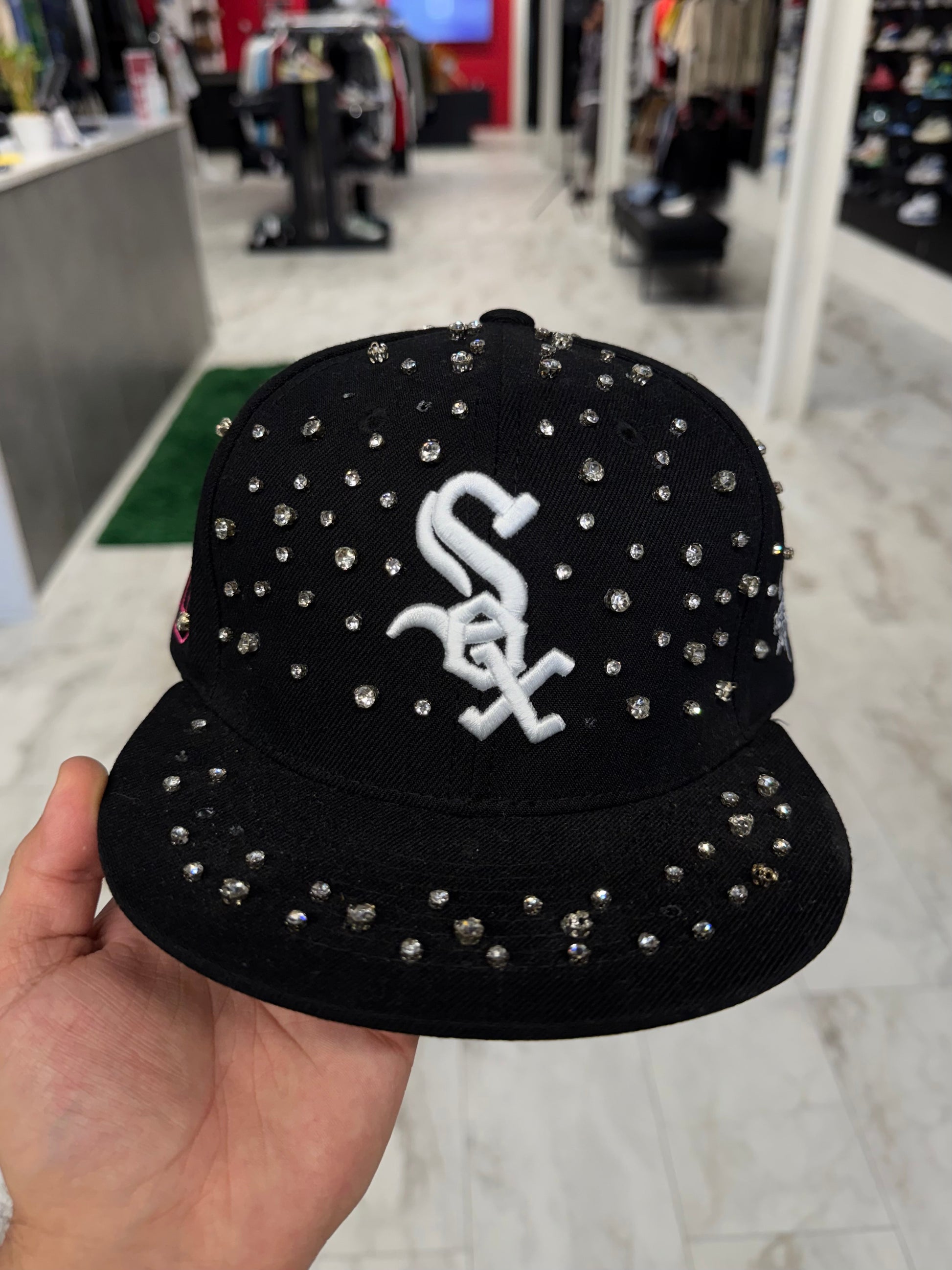 Retrovert White Sox Rhinestone Snapback