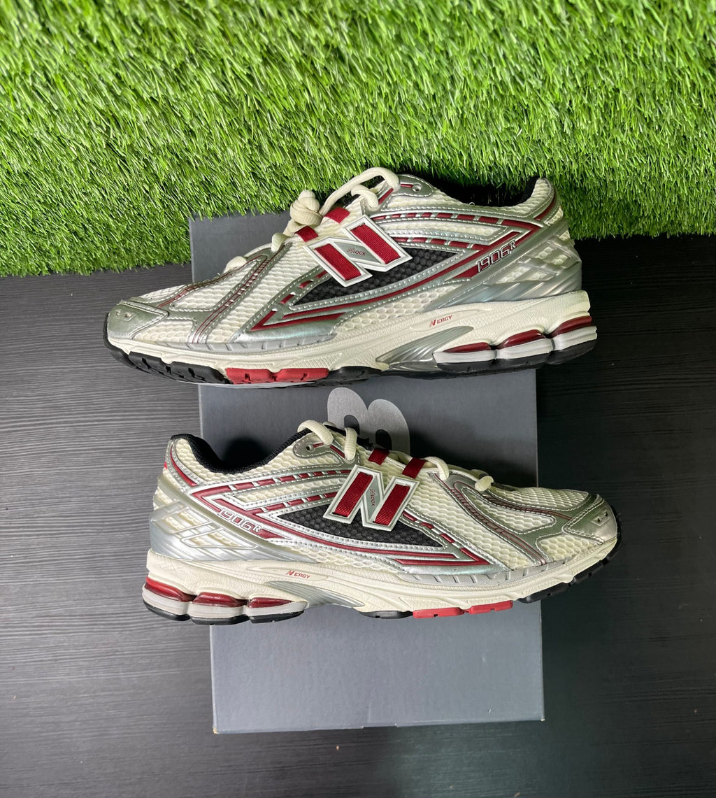 New Balance 1906R Silver Crimson