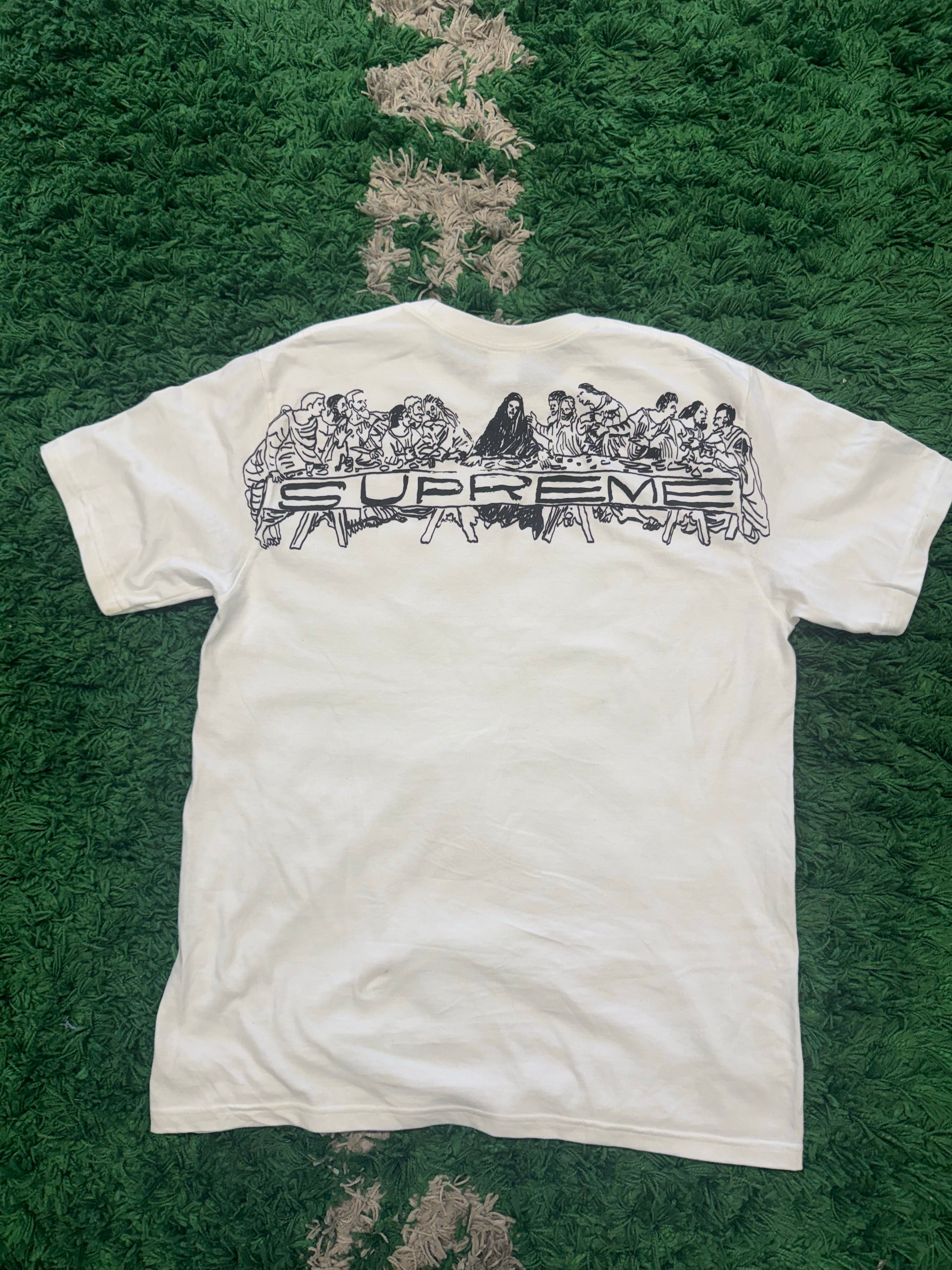 Supreme supper tee (white)