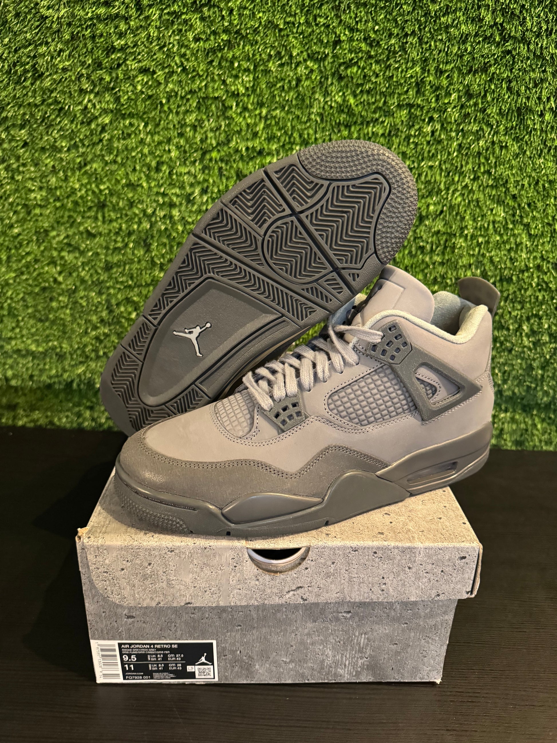 Jordan 4 Paris wet cement