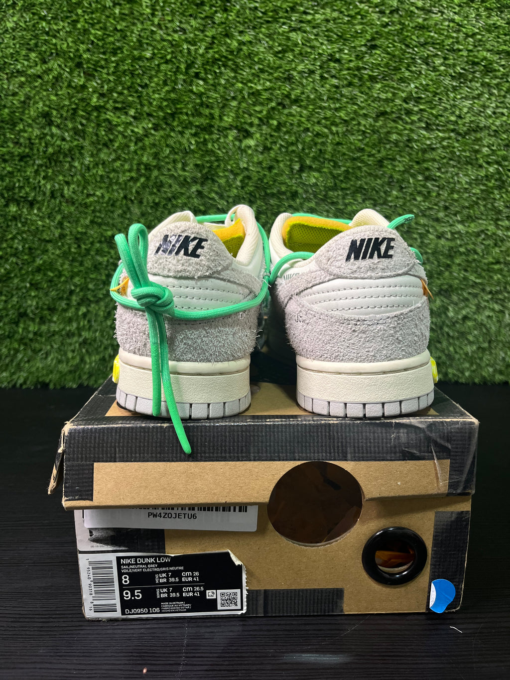 Off-White lot 14