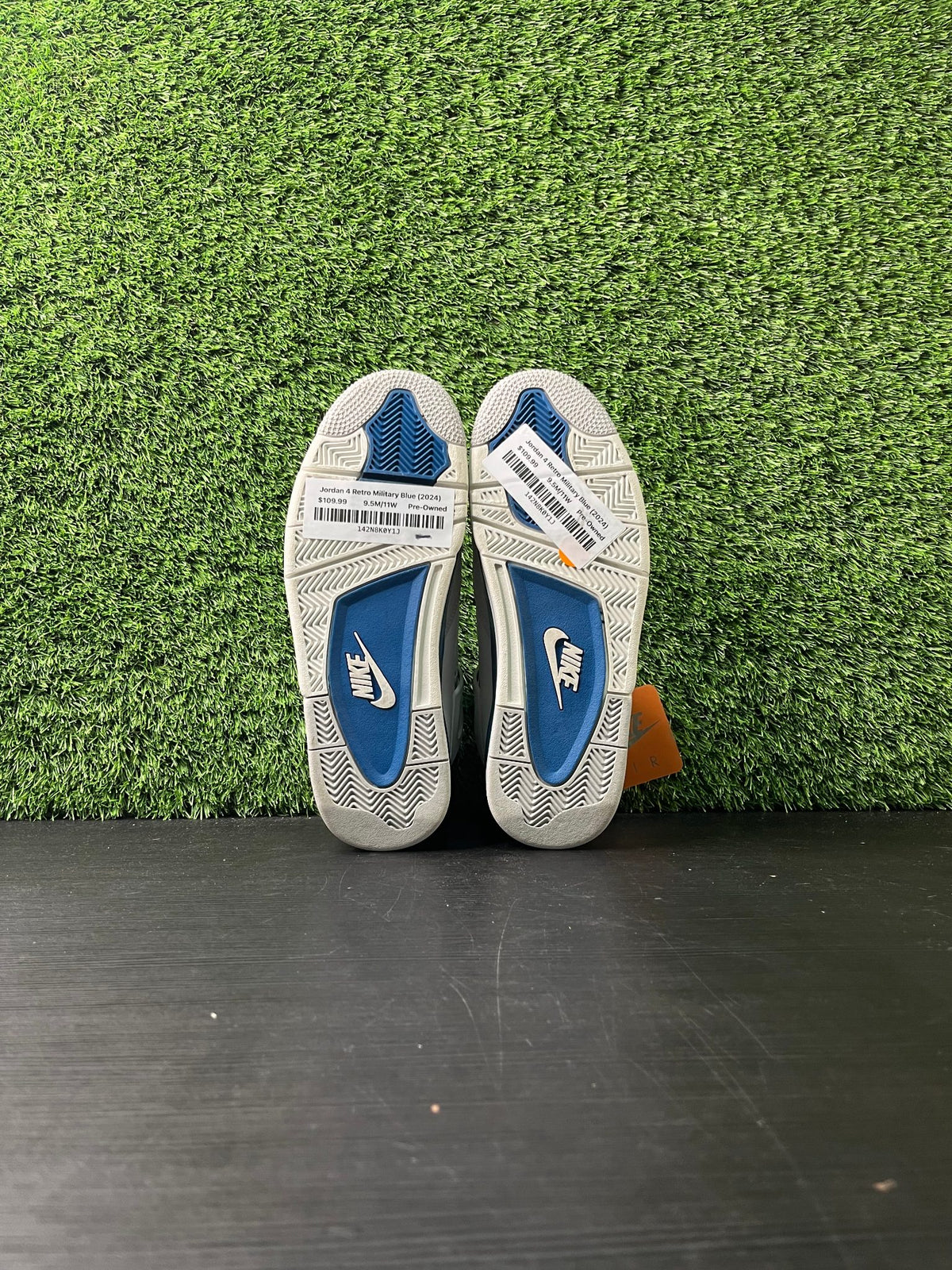 Jordan 4 Retro Military Blue (2024)