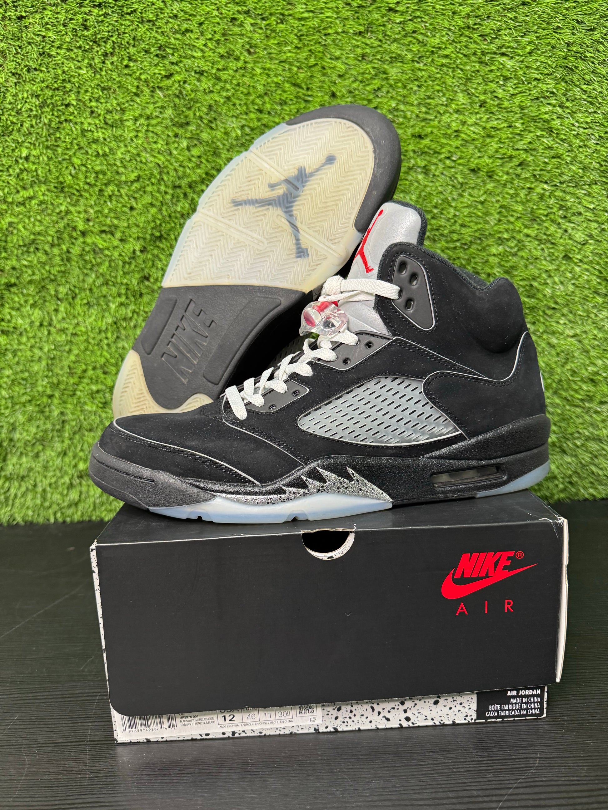 Jordan 5 Retro Black metallic