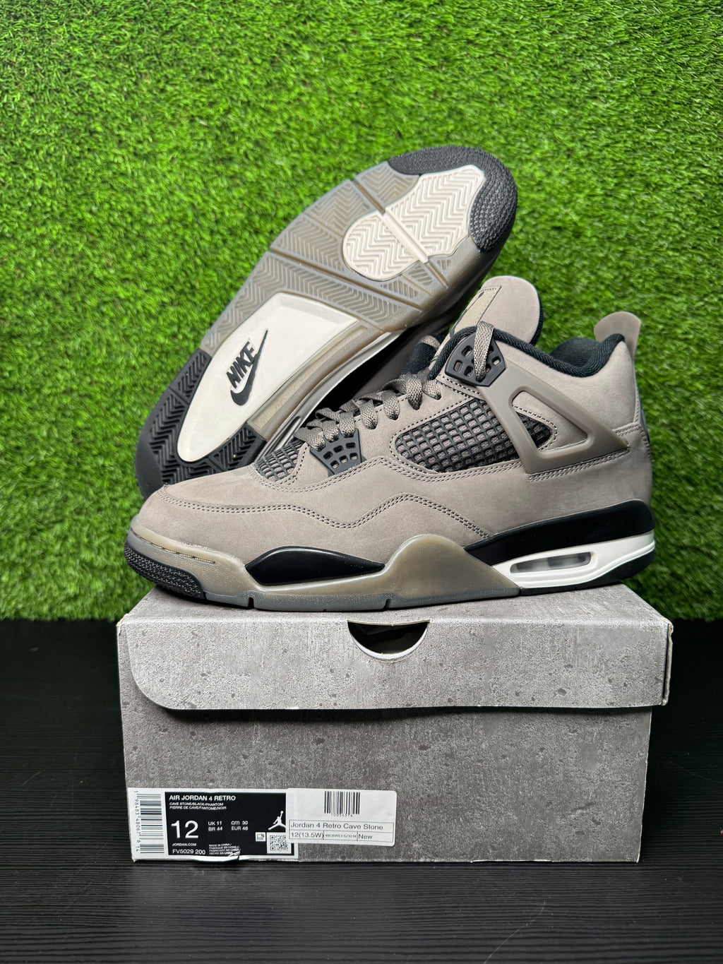 Jordan Retro 4 Cavestone