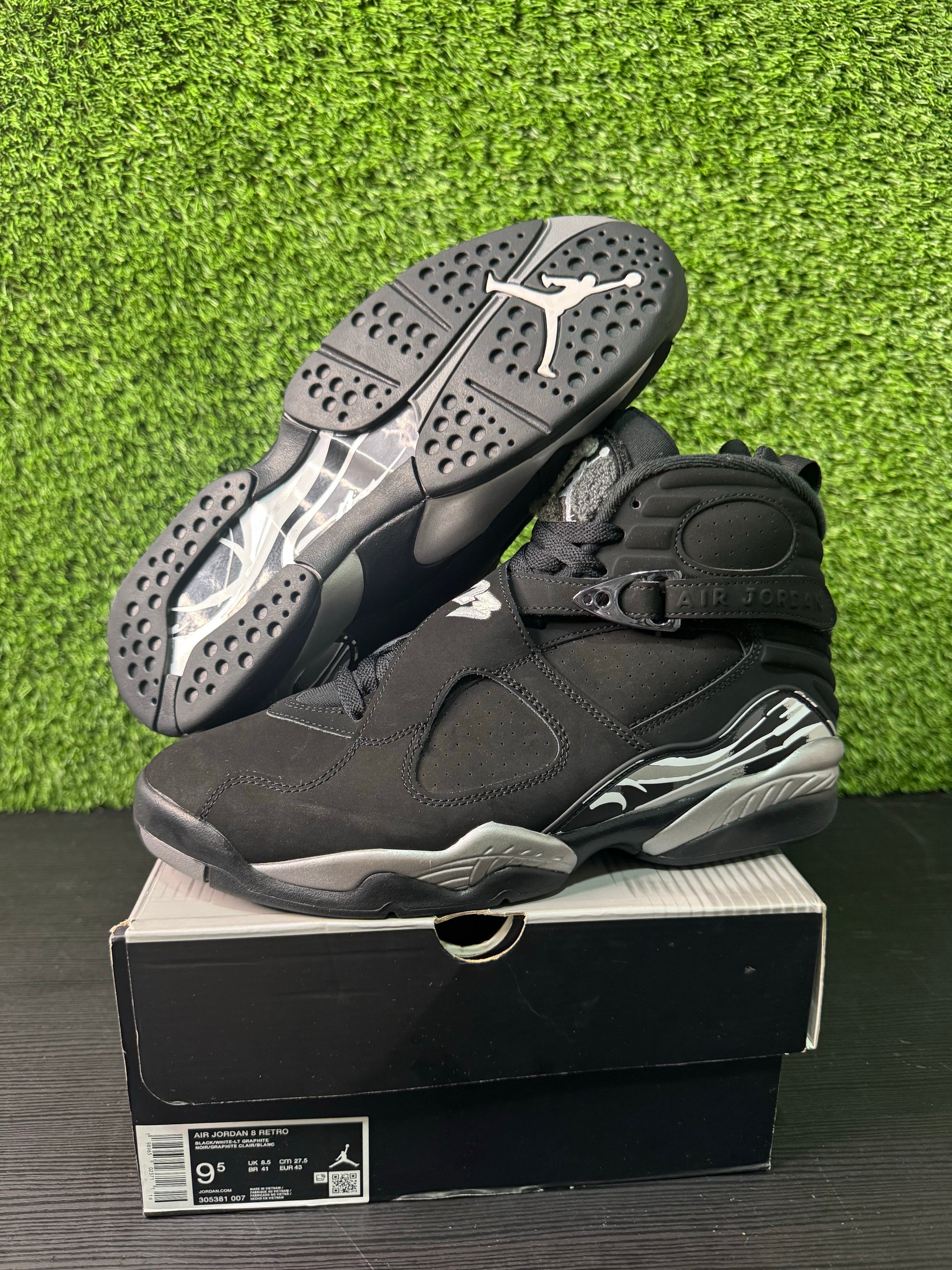 Jordan 8 Retro Chrome (2026)