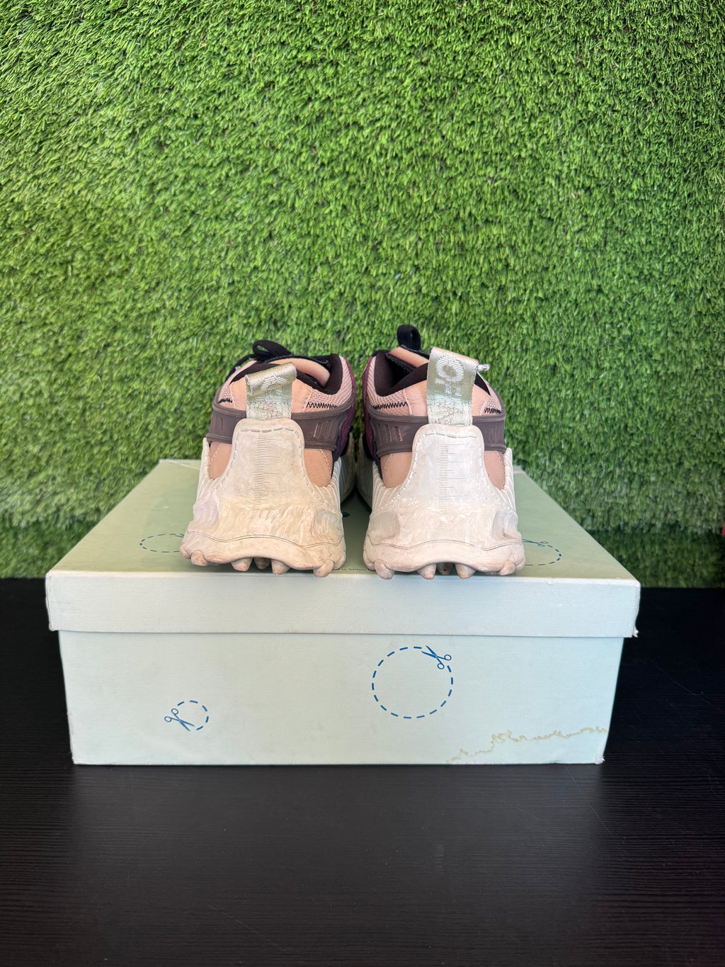 Off-White Odsy Black Tint