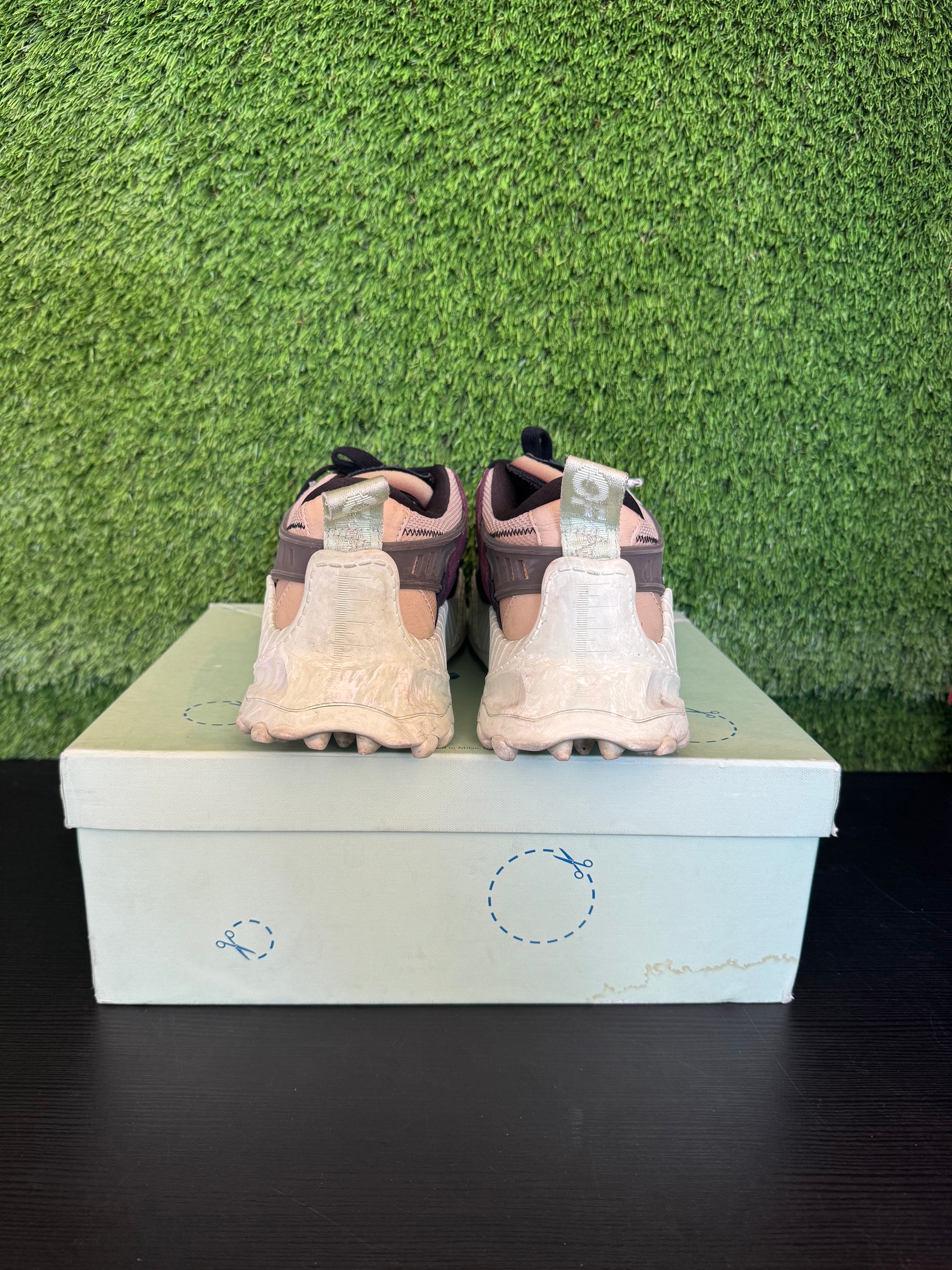 Off-White Odsy Black Tint