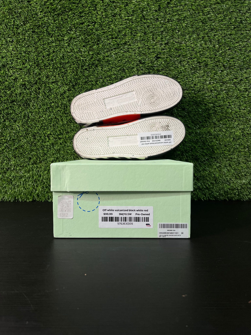Off white vulcanized black white red