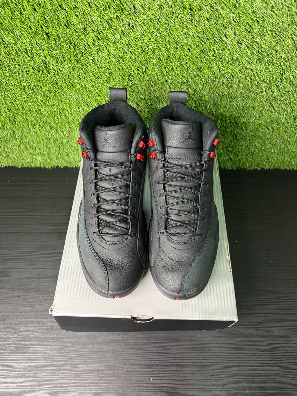 Jordan 12 Retro Bloodline