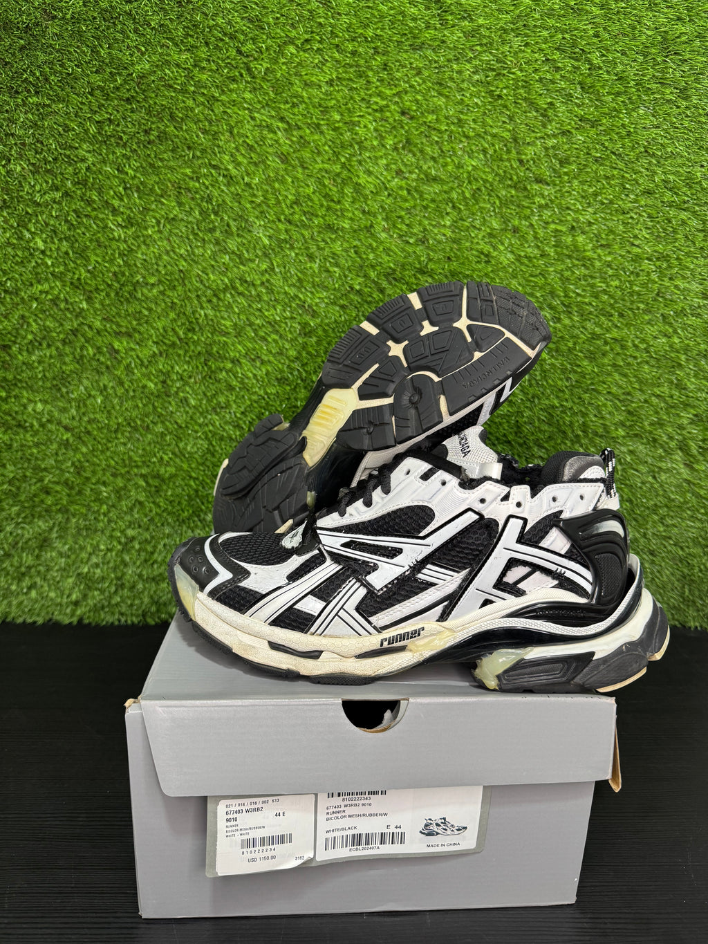 Balenciaga Runner Track white/black