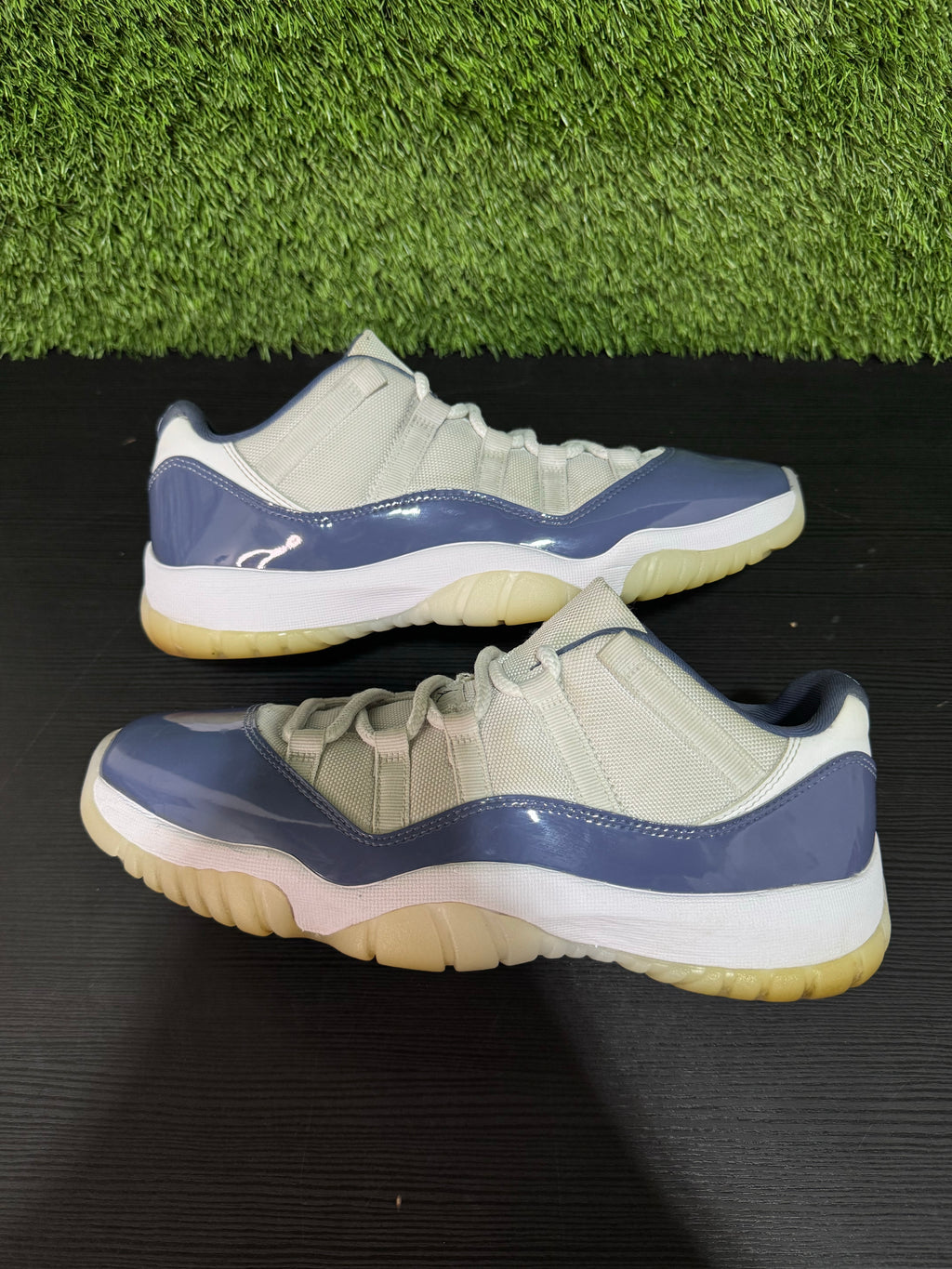 Jordan 11 Retro Low Diffused Blue