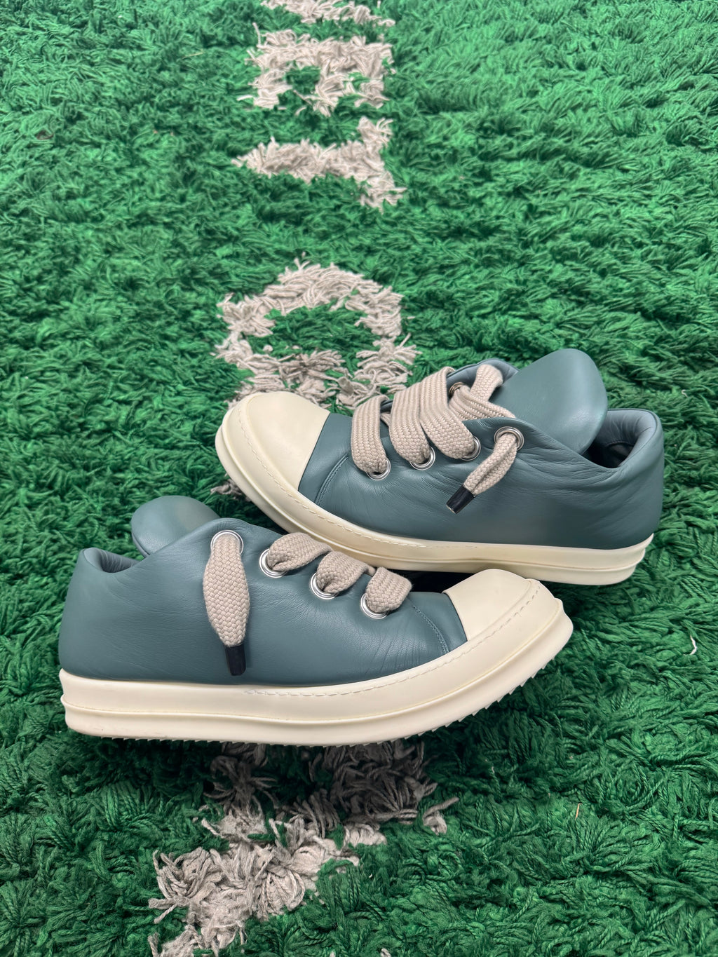 Rick Owen’s Hollywood Jumbo laced low “Mouthwash Milk”