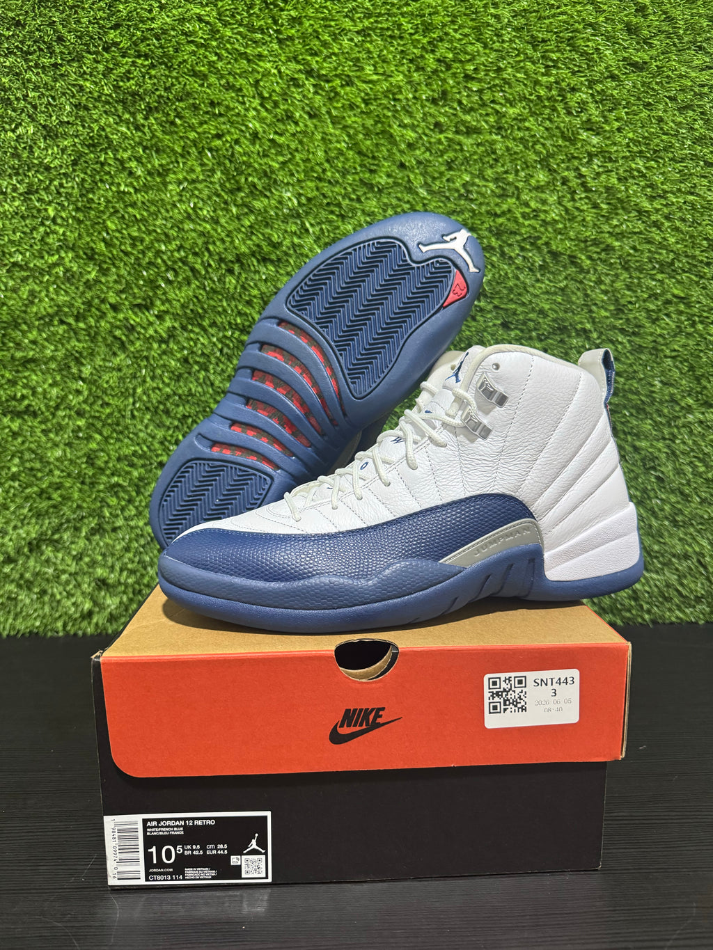Jordan 12 Retro French blue