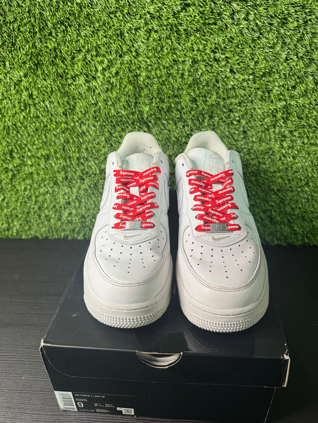 White supreme af1