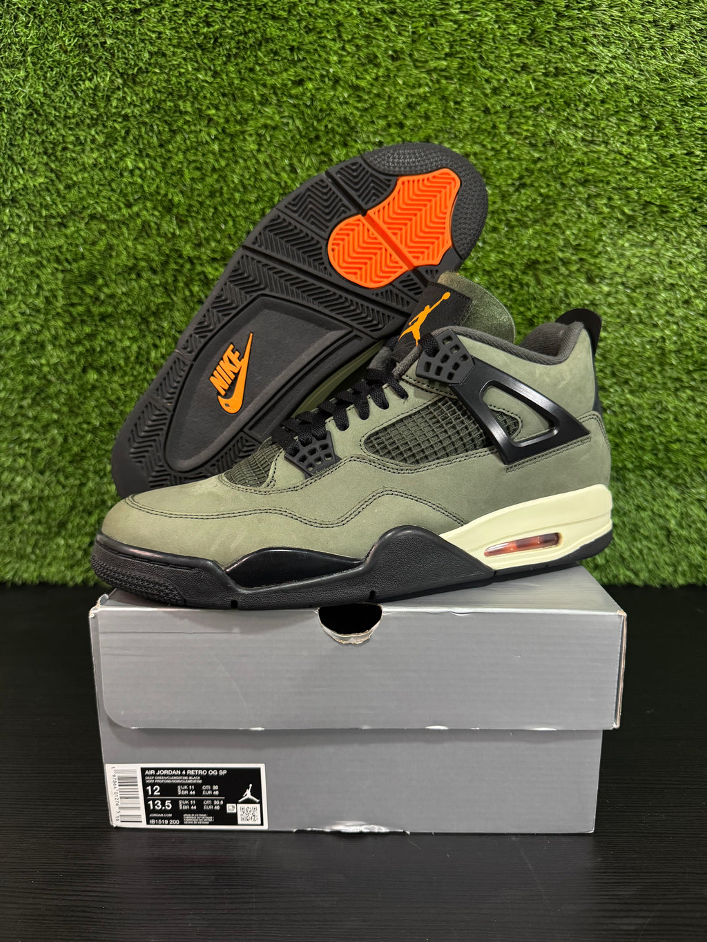 Jordan 4 Retro OG SP Undefeated (2025)