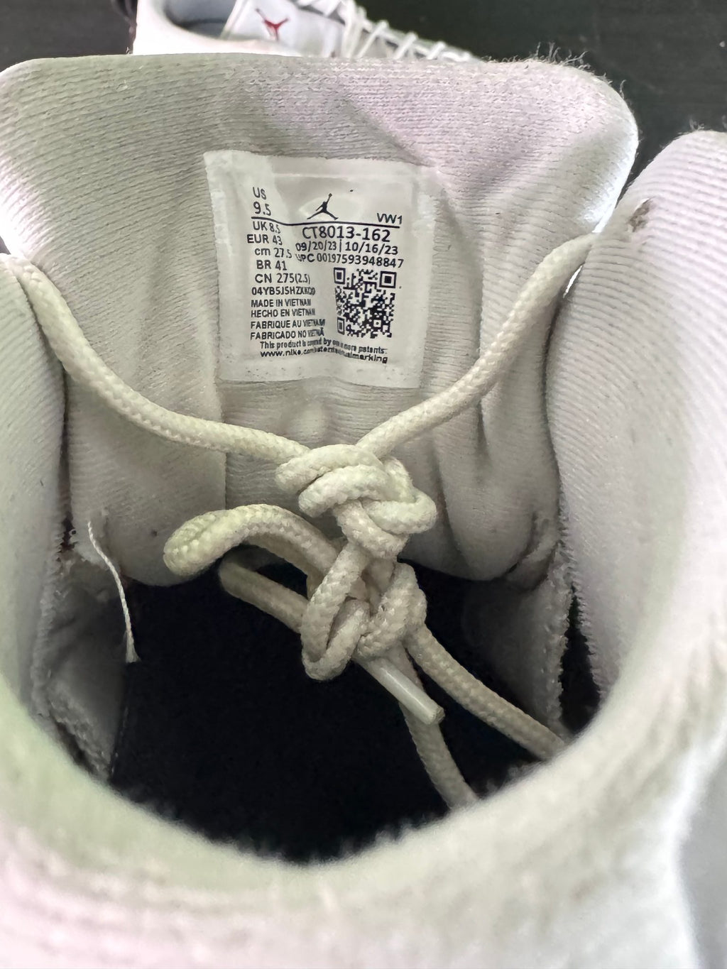 Jordan 12 Retro Taxi Flip